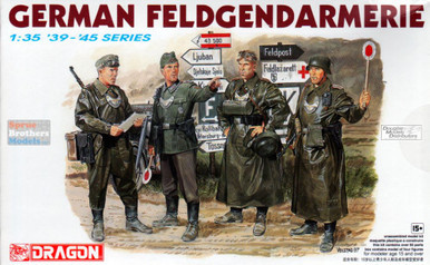 DML6061 1:35 Dragon German Feldgendarmerie Figure Set