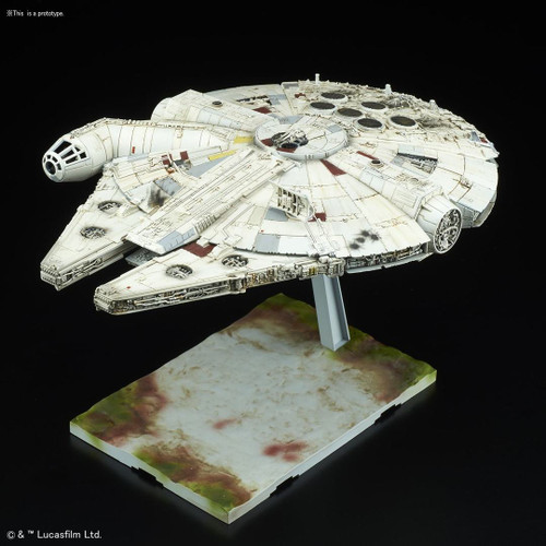 BAN2482314  Millennium Falcon STAR WARS : The Rise of Skywalker 1/144 Scale