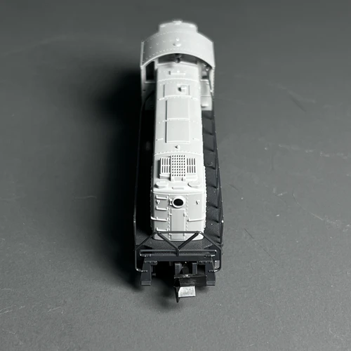 USDATL4400 Pre-Owned  Alco RS-1 Undecorated Rd# Un-Number DC Old Mech Rapido Couplers