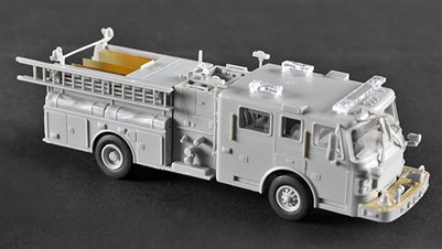 TSM07445 Trumpeter 1/72 American LaFrance Eagle Fire Pumper