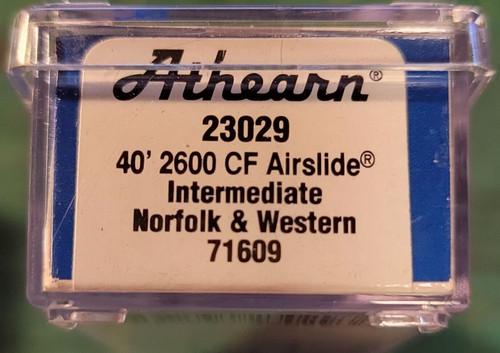 ATHG87477 HO Frisco 40' 2600 CF Airslide Hopper