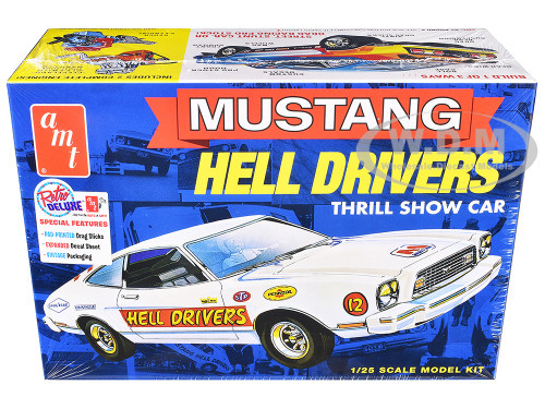 AMT1475 1977 Ford Mustang Hells Drivers Thrill Show Car 1/25
