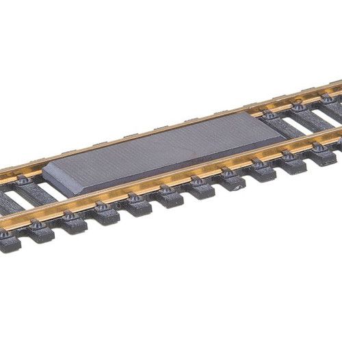 322 HO C83 Del Uncoupler Btwn Rails