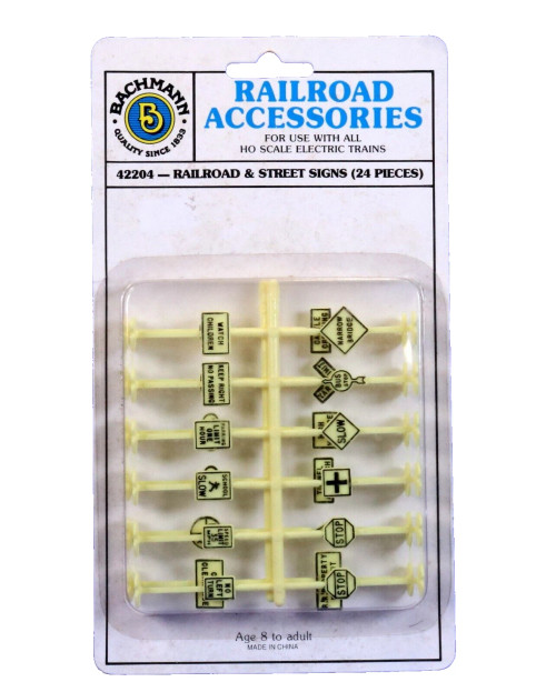BAC42204 HO Railroad/Street Signs 24