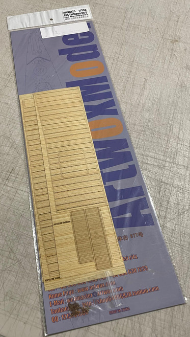 (SO) 1/350 Artwox USS Yorktown CV-5 Wood Deck