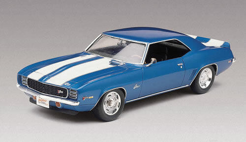 (SO) 1/25 Revell 69 Z28 Camaro Rs Plastic Model Kit