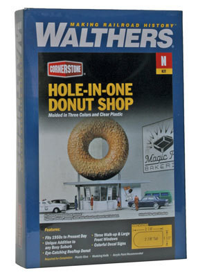 3835 N Scale Hole-In-One Donut Shop -- Kit - 2-7/8 x 1-1/2 x 2-7/8" 7.3 x 3.8 x 7.3cm
