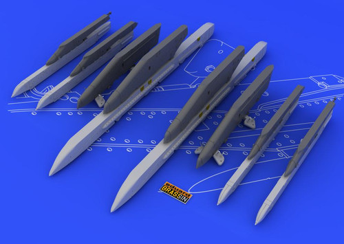 (SO) 1/48 Eduard Su25K Wing Pylons (PE & Resin)
