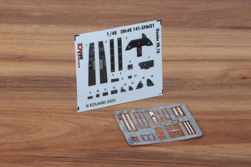 (SO) 1/48 Eduard Hunter FR.10 SPACE