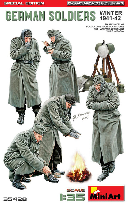 (SO) 1/35 Miniart German Soldiers Winter 1941-42 Plastic Model Kit