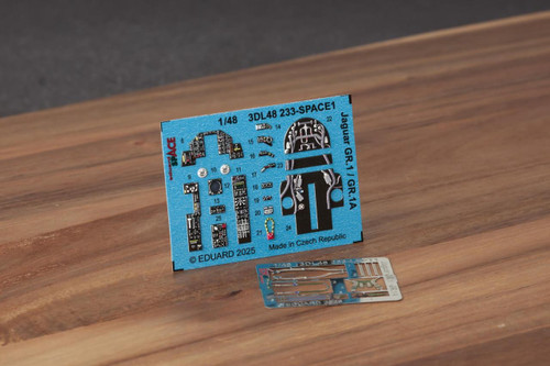 (SO) 1/48 Eduard Jaguar GR.1 / GR.1A SPACE