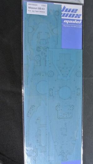 (SO) 1/350 Bluewox WWII US Navy Battleship BB-63 Missouri Wood Deck (Blue)