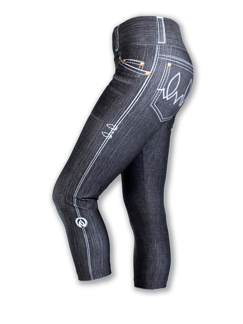 womens black capri jeans