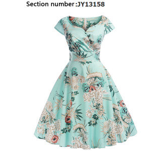 Short-sleeved vintage printed V-neck long-sleeved big swing dress-LA