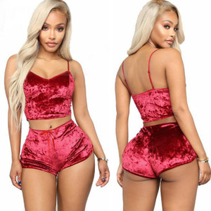 2306   New Velour Bralette And Shorts Pyjama Set   6783