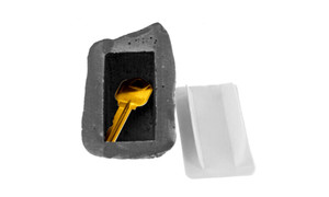 2309 NEW Ink Stone Key Box Creative Resin Key Box Household Realistic Hidden Key Prop 8157