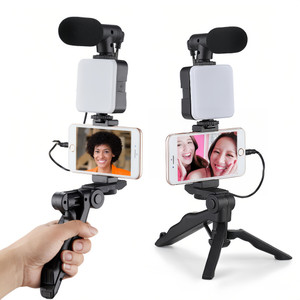 NEW  2505  Podcast and Vlogging Kit Phone Holder LED Light  Microphone  Tripod   9618