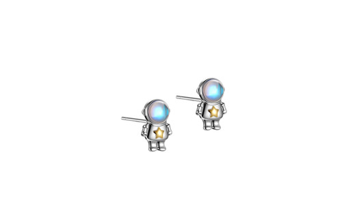 2302 NEW Astronaut gold five-pointed star earrings 6155