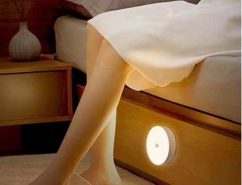 2303NEW-Infrared body sensing night light6518