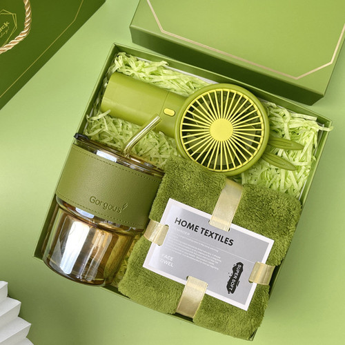 New 2508 Green Bliss Gift Set 9661