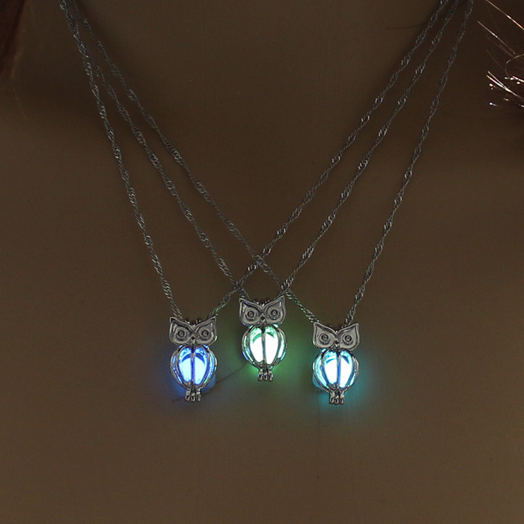 Luminous Owl  Necklace Y154