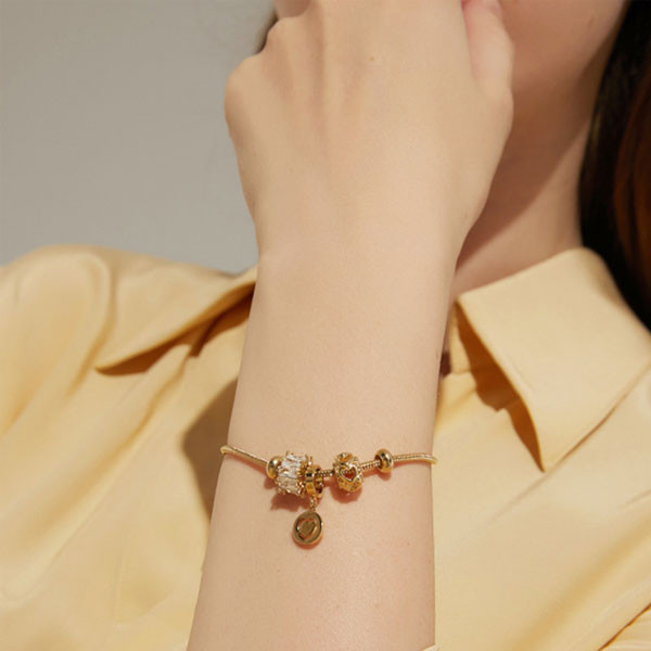 NEW Diamond Small Waist Love Bracelet 0311 LA