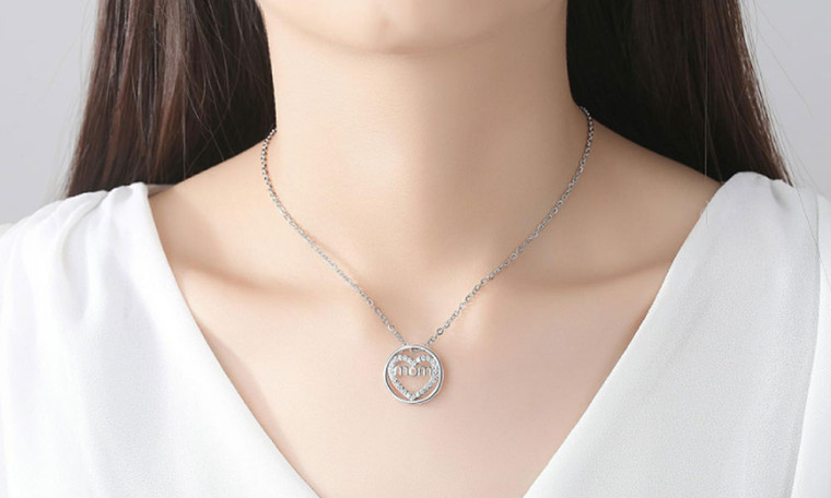NEW Letter MOM Necklace Circle Heart Pendant Fashion Jewelry 5023 LA