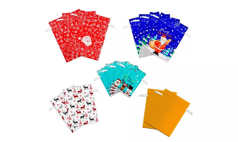 Christmas Drawstring Gift Bags with Tags 9465
