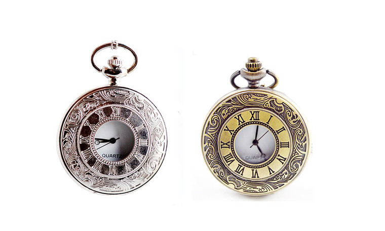 2302  NEW Vintage Roman hollow pocket watch Men's and women's clothing accessories Quartz pocket watch 6192