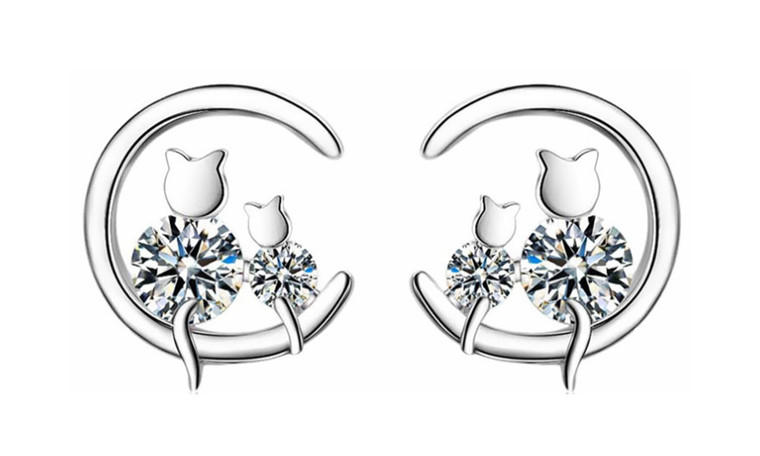 2302 NEW Temperament personality moon cat earrings 61210