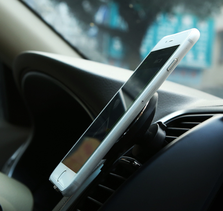 SmartGO Wireless 2in1 Car Charger and Magnetic Air Vent Mount Phone Holder