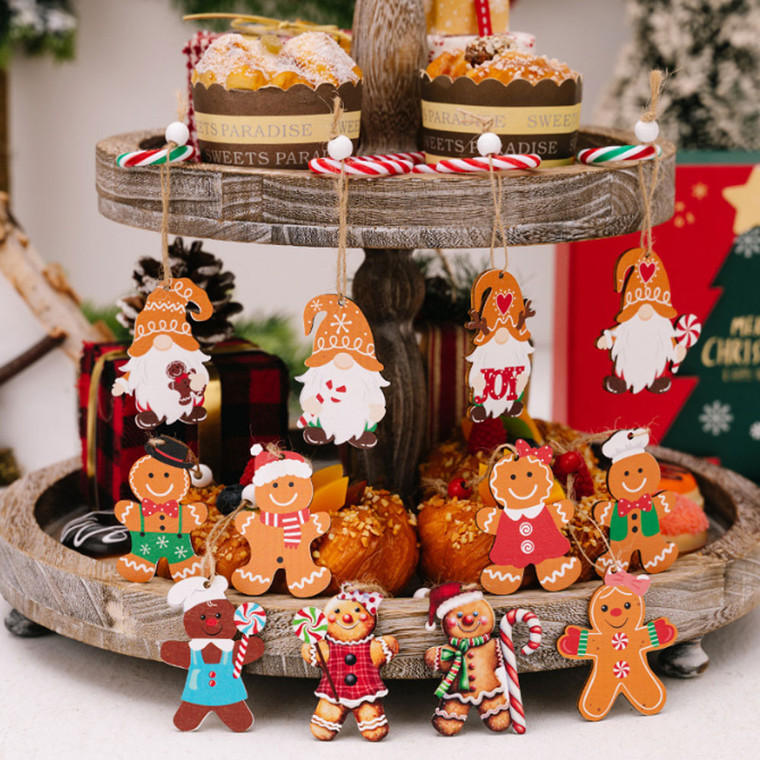 NEW 2410  24 Pieces Christmas Gingerbread Man Santa Claus Wooden Hanging Ornaments  8590