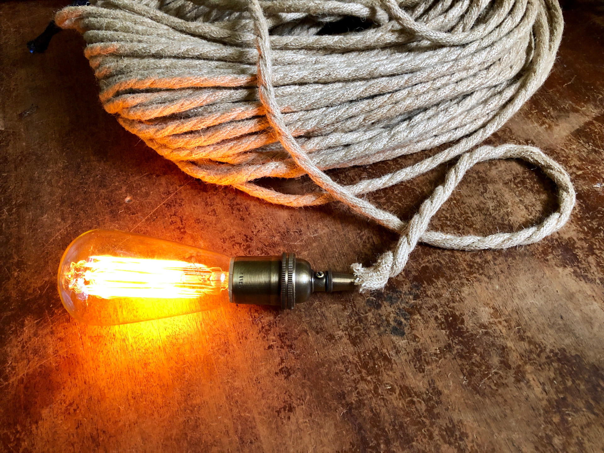 Jute Wrapped Wire Rope Covered Electrical Cord