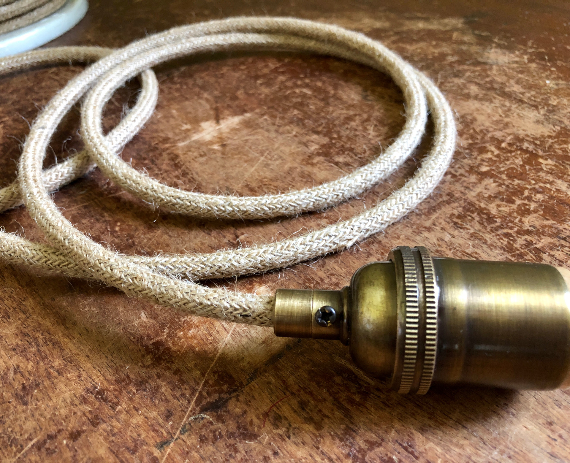 Jute Covered 18/3 Wire Tan Natural Jute Cord