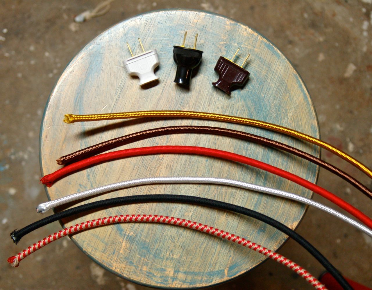 Cloth Covered Lamp/Small Appliance Cord with 2Prong Plug