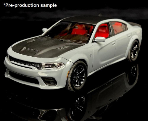 AMT AMT1325 Dodge Charger Hellcat Redeye Widebody 1/25 Scale Model Kit