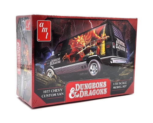 AMT 1568 1977 Chevy Van Dungeons & Dragons 1/25 Scale Model Kit