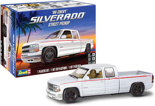 Revell 14538 1999 Chevy Silverado Street Pickup 1/25 Scale Model Kit Revell 14538 1999 Chevy Silverado Street Pickup 1/25 Scale Model Kit