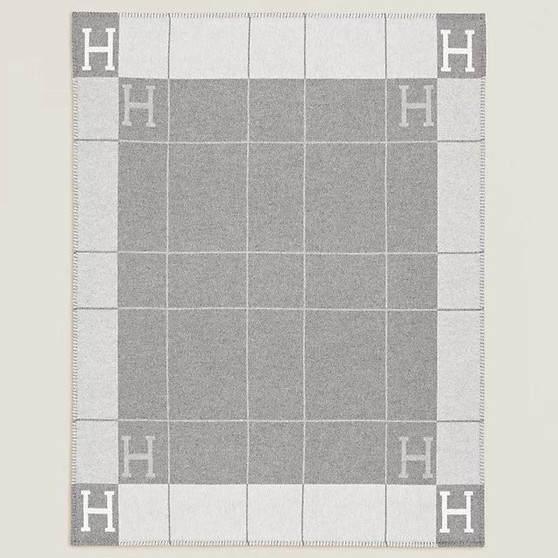 H Throw Blanket Light Grey