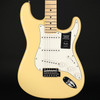 Fender Player Stratocaster, Maple Fingerboard in Buttercream