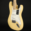 Fender Player Stratocaster, Maple Fingerboard in Buttercream