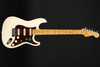 Fender American Professional II Stratocaster HSS, Maple Fingerboard in Olympic White #US22006071