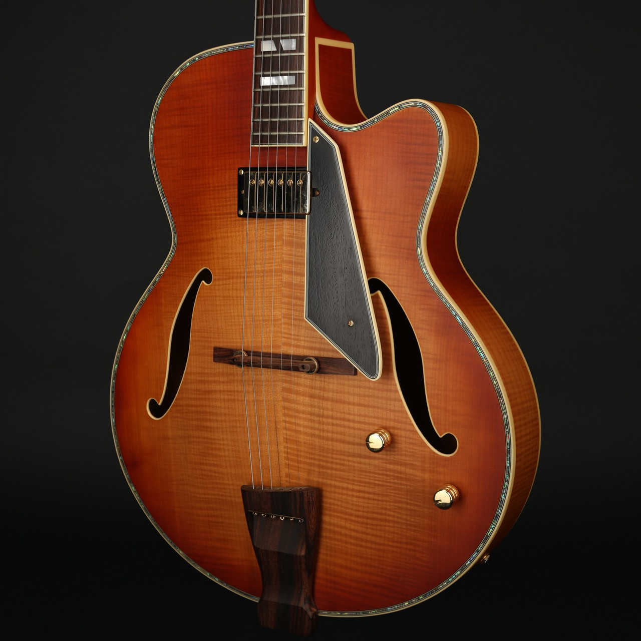 peerless guitars monarch