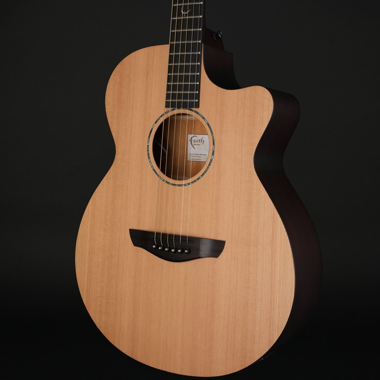 Faith Naked Venus Cedar/Mahogany Electro Acoustic with Gig Bag