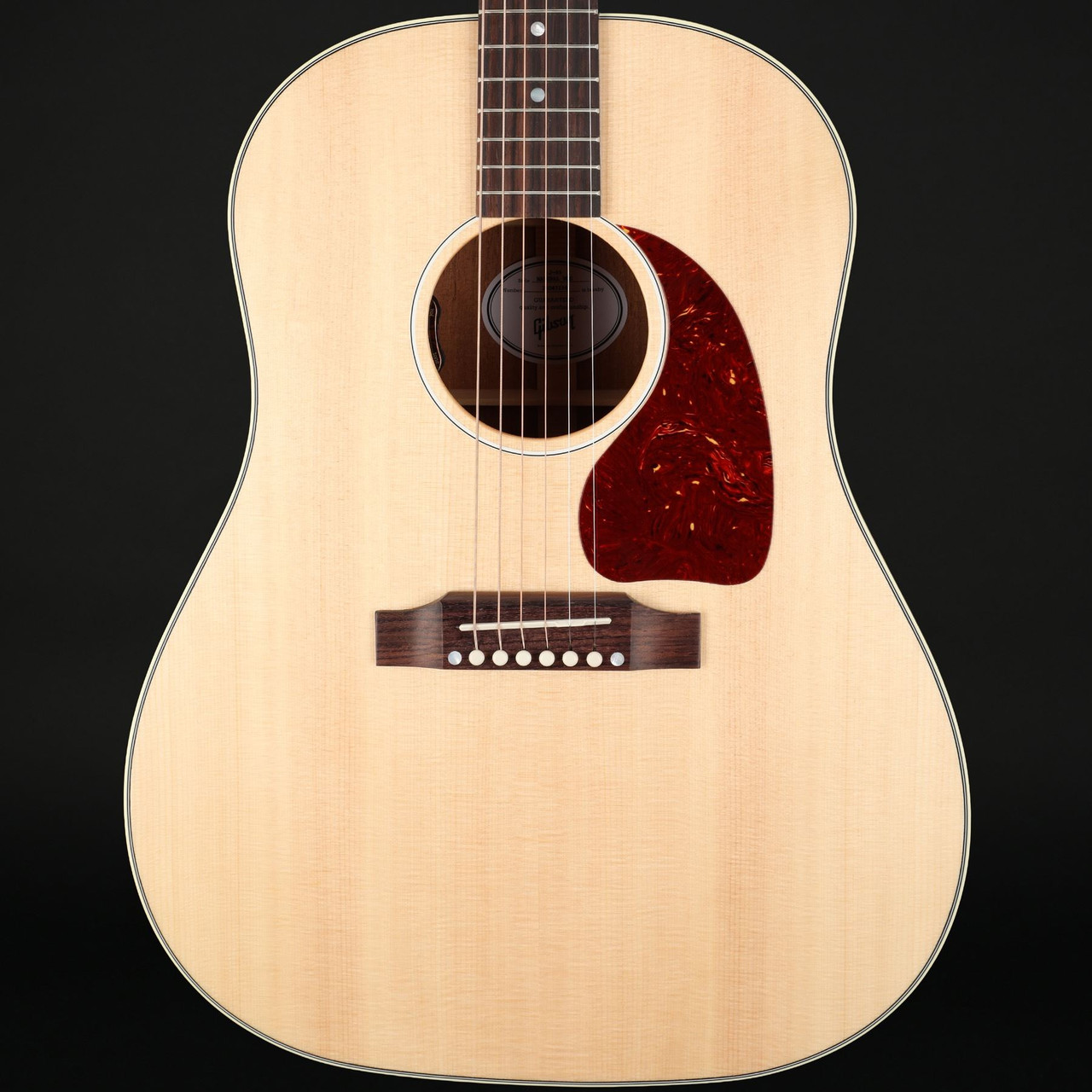 Gibson J-45 Standard in Gibson Exclusive Antique Natural VOS