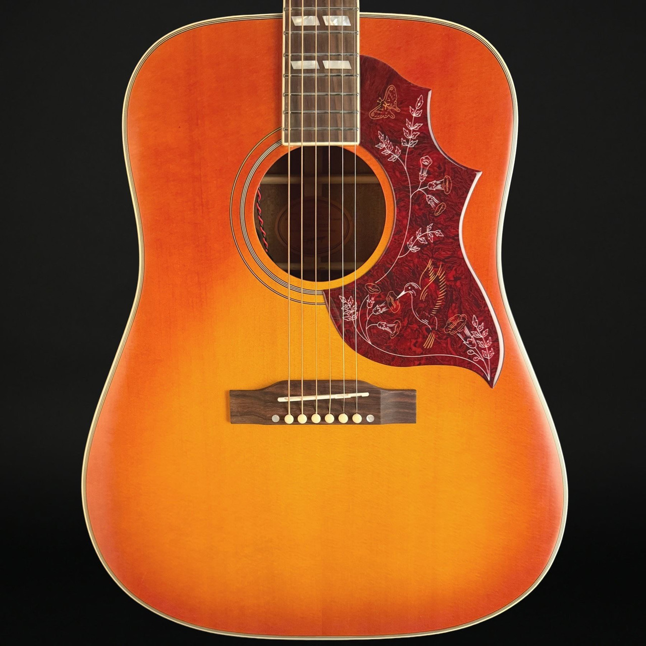 Epiphone Hummingbird Standard in Cherry Sunburst with Gig Bag