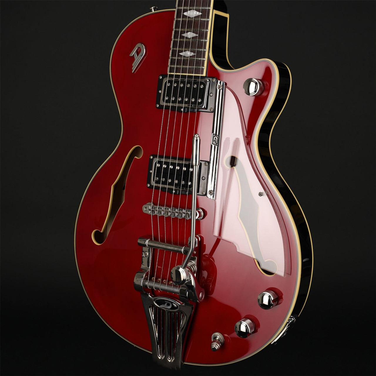 Duesenberg Starplayer TV Deluxe in Crimson Red with Case