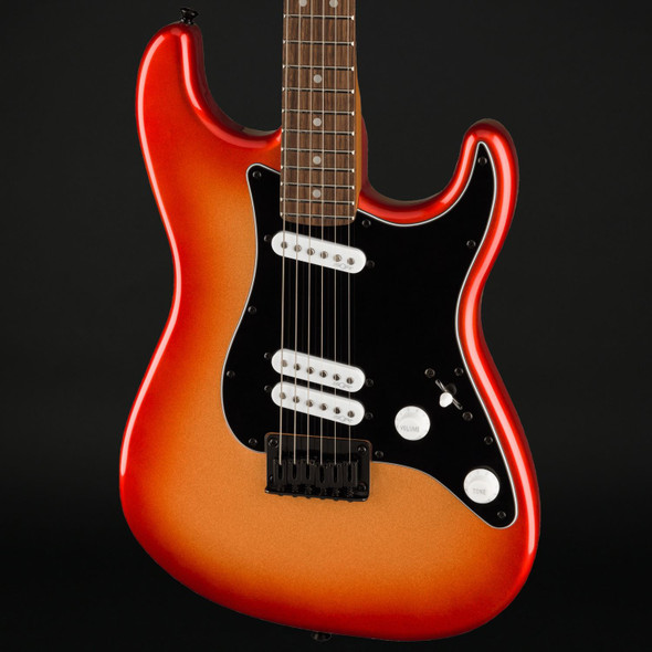 Squier Contemporary Stratocaster Special HT, Laurel Fingerboard, Black Pickguard in Sunset Metallic
