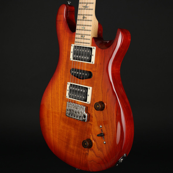 PRS SE Swamp Ash Special 2025 in Vintage Sunburst with Gig Bag #H020787 PRS SE Swamp Ash Special 2025 in Vintage Sunburst with Gig Bag #H020787