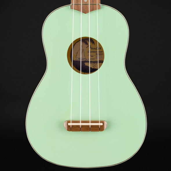 Fender Venice Soprano Ukulele, Walnut Fingerboard in Surf Green